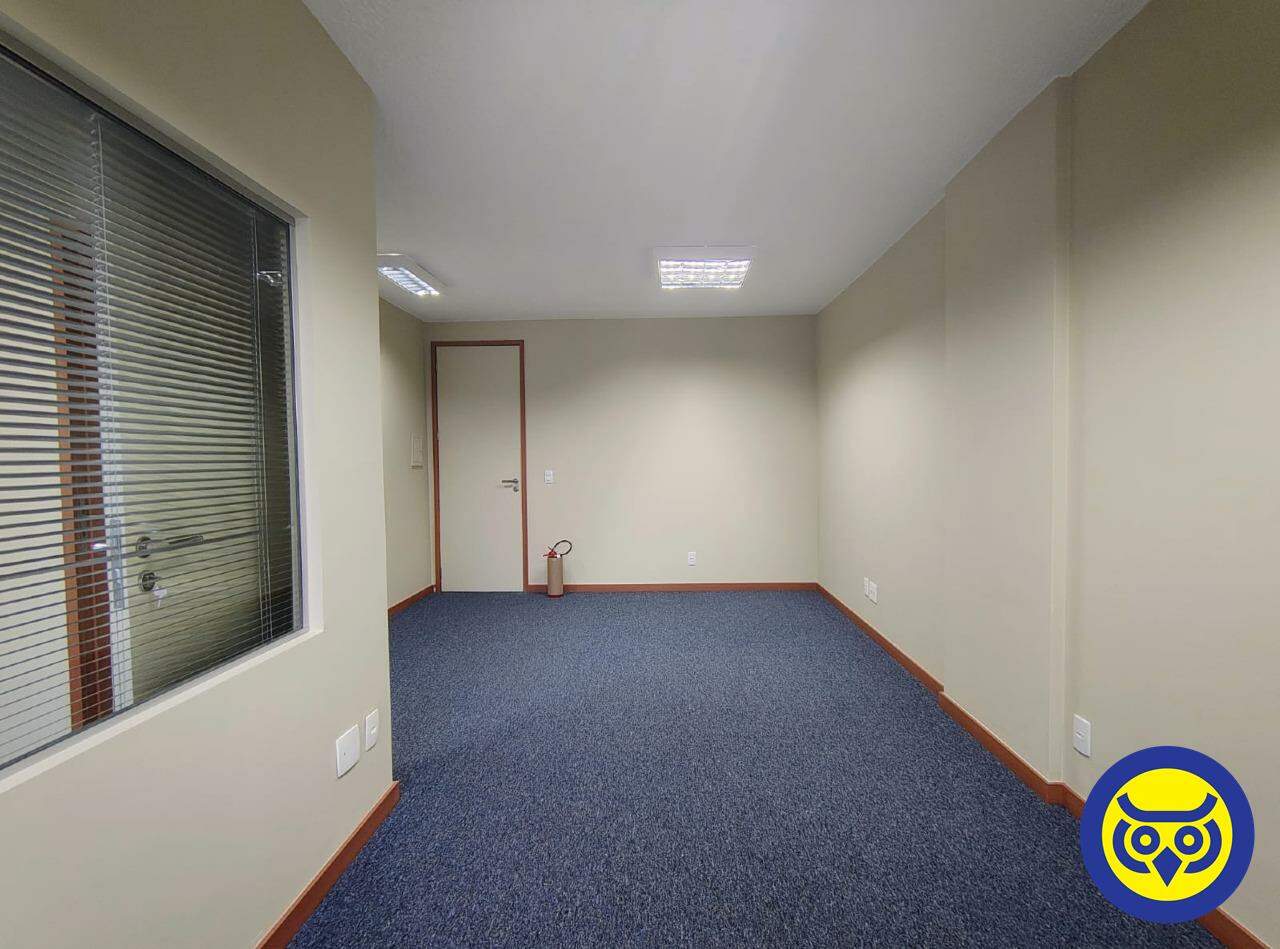 Sala para aluguel no Centro: 