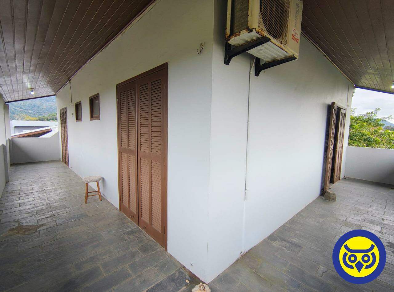 Casa para aluguel no Rio Vermelho: 