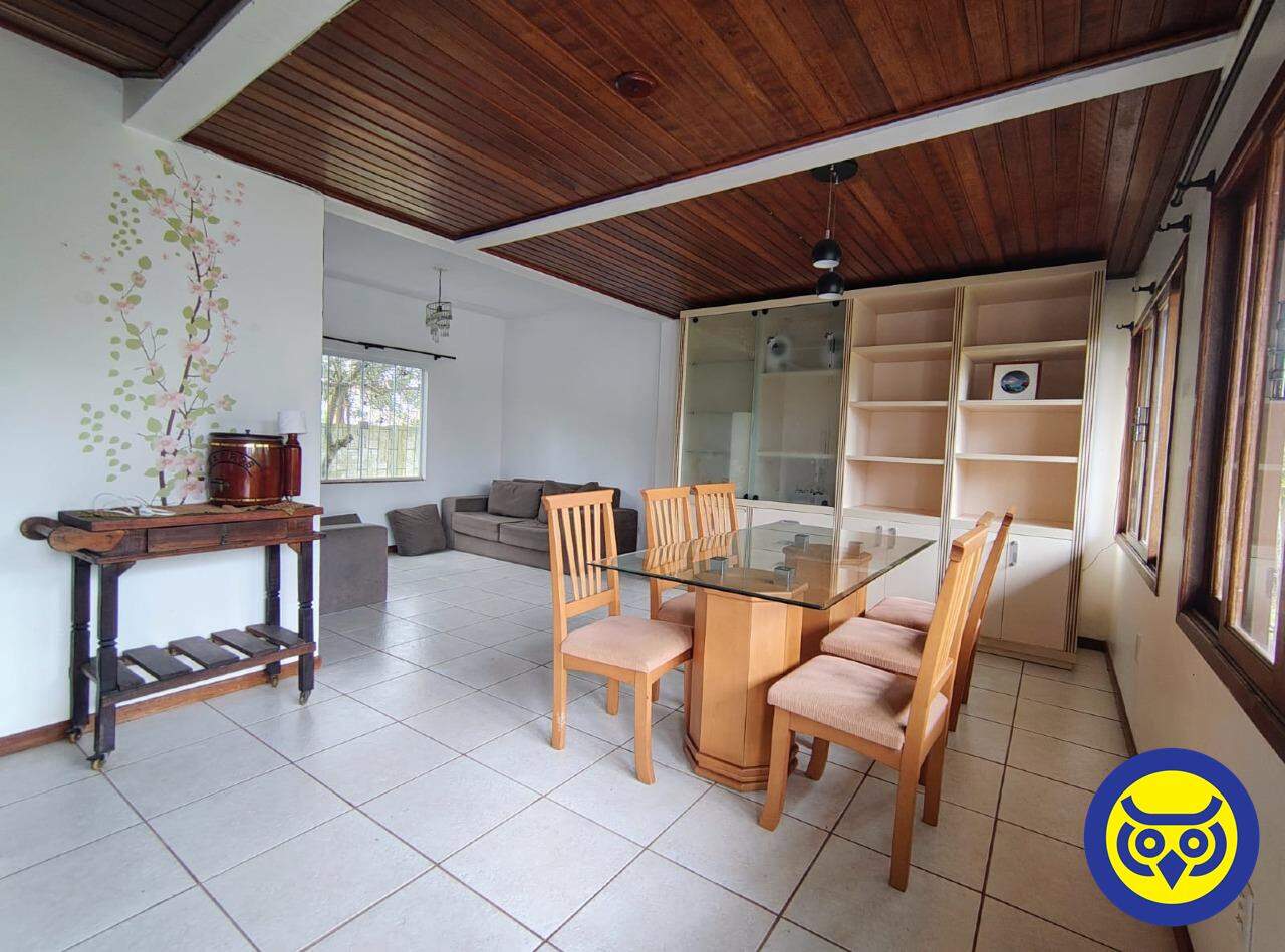 Casa para aluguel no Rio Vermelho: 