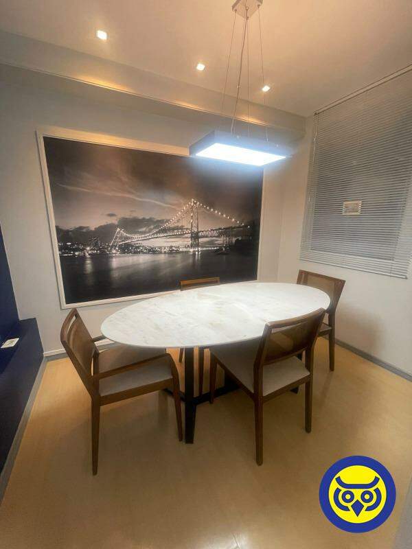 Sala para aluguel no Centro: 