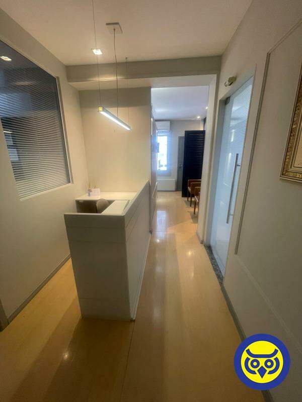 Sala para aluguel no Centro: 