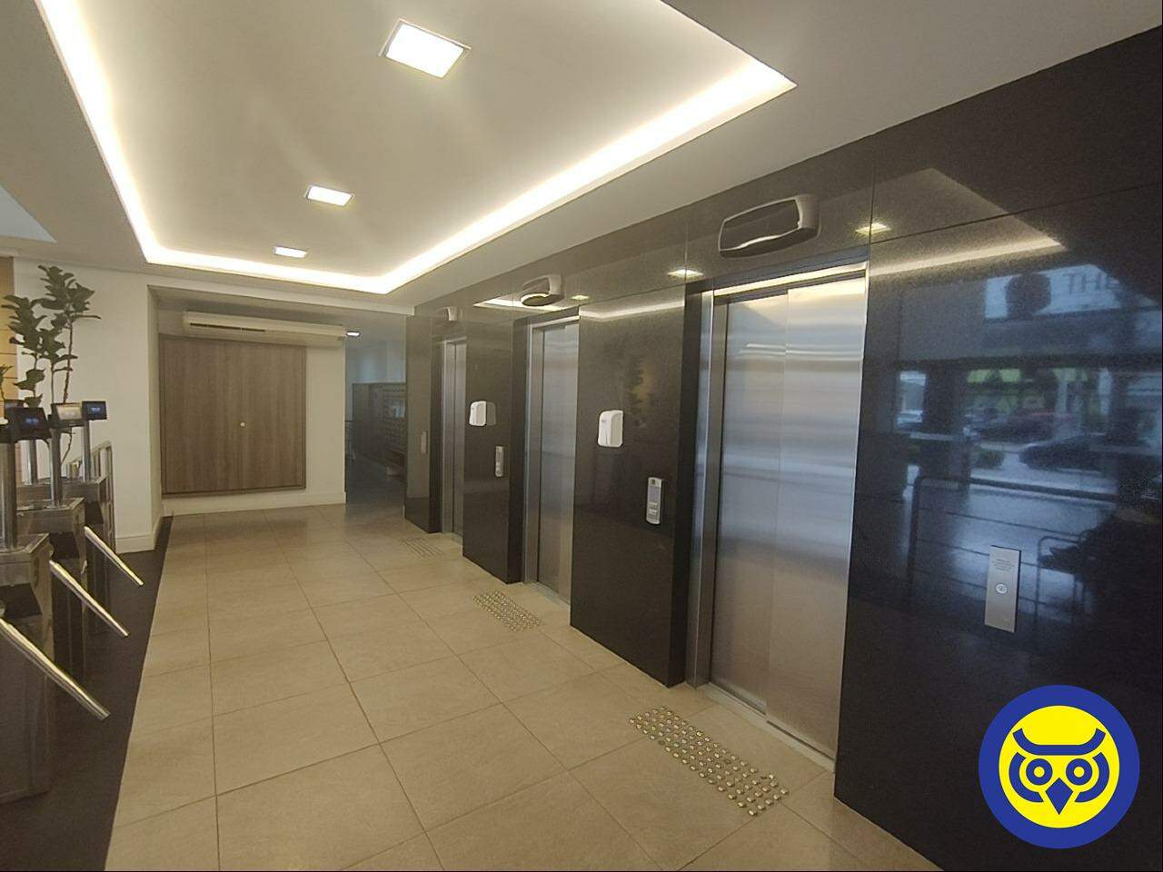 Sala para aluguel no Trindade: