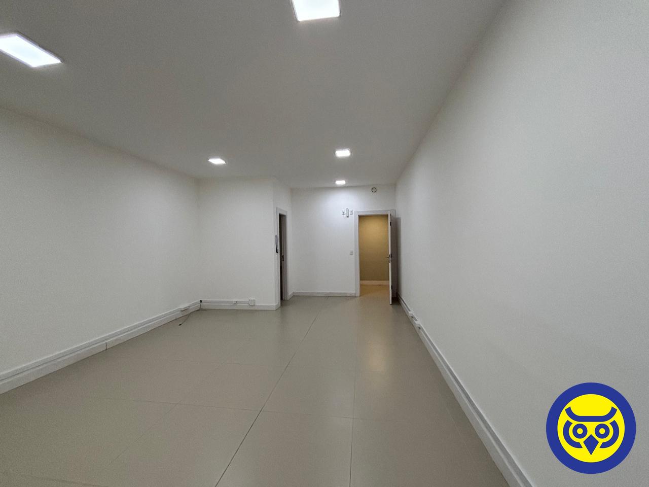 Salas/Conjuntos para aluguel no Canto: 