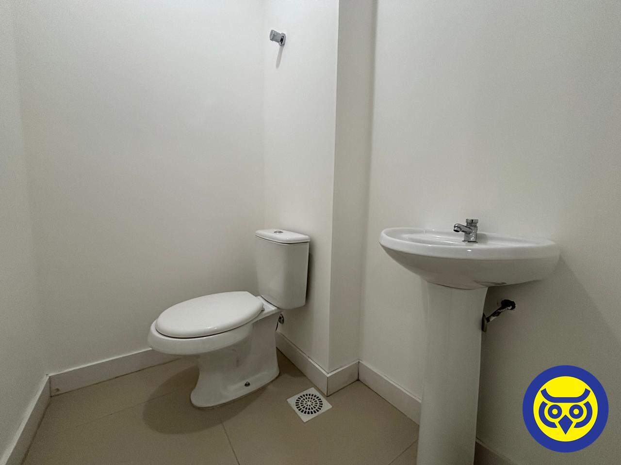 Salas/Conjuntos para aluguel no Canto: 