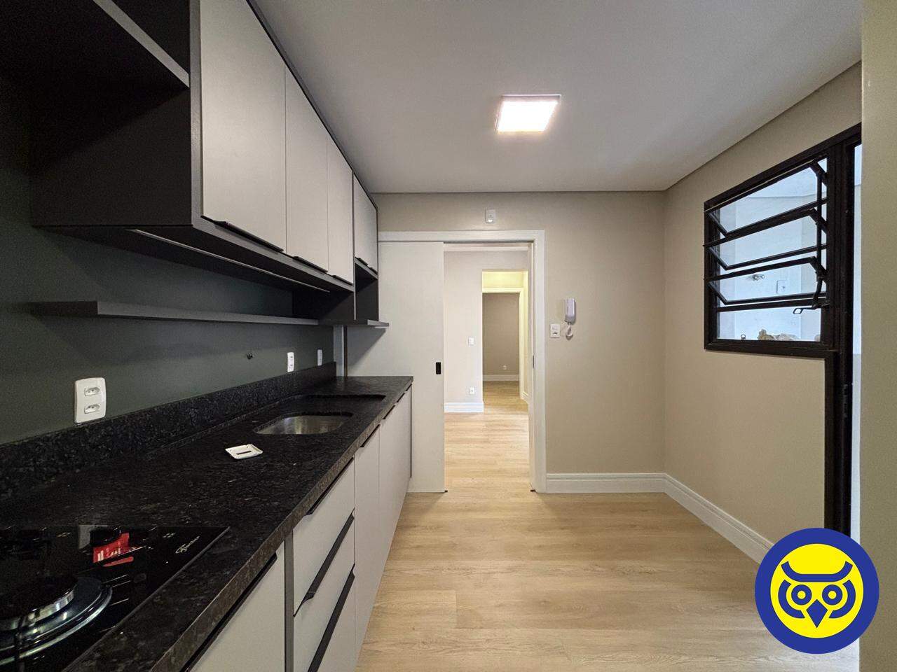 Apartamento para aluguel no Agronômica: 