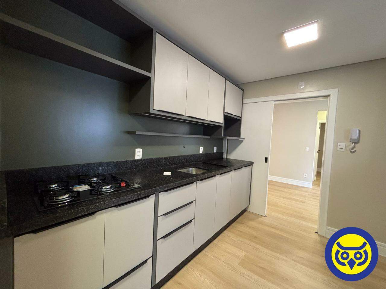 Apartamento para aluguel no Agronômica: 