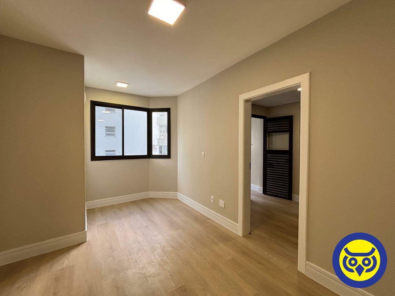 Apartamento para aluguel no Agronômica: 