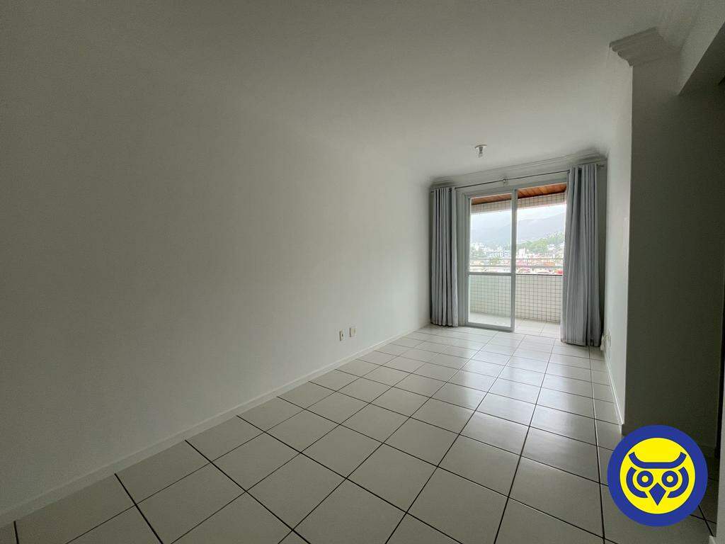 Apartamento para aluguel no Córrego Grande: 