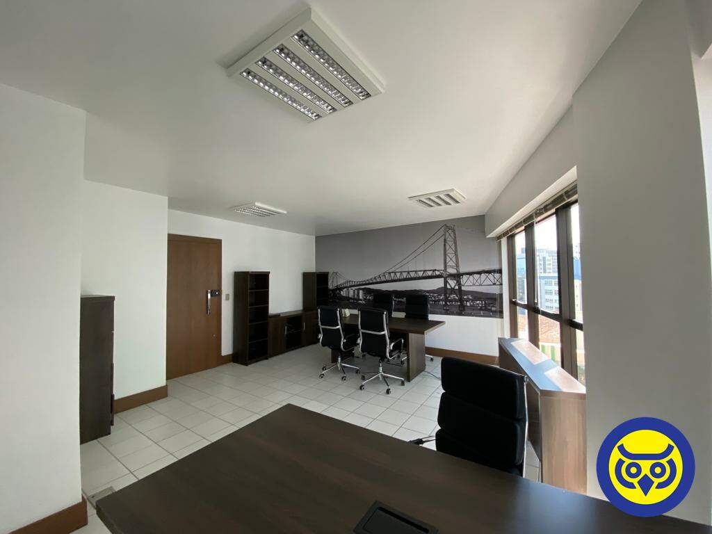 Salas/Conjuntos para aluguel no Centro: