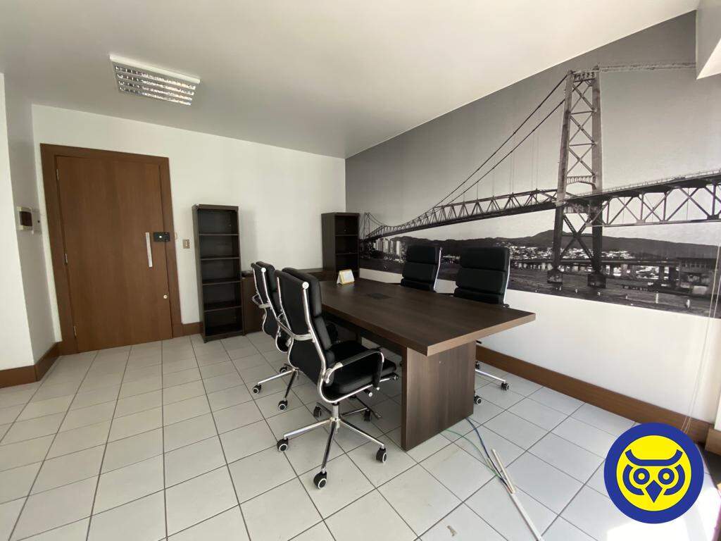 Salas/Conjuntos para aluguel no Centro: