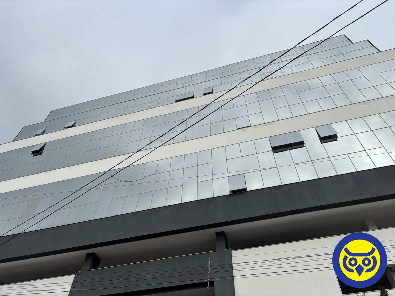 Salas/Conjuntos para aluguel no Saco Dos Limões: 