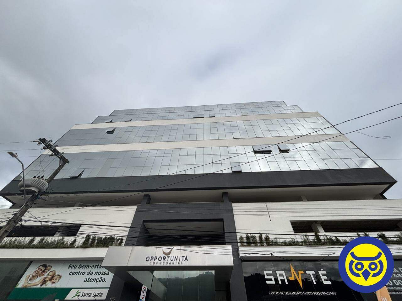 Salas/Conjuntos para aluguel no Saco Dos Limões: 