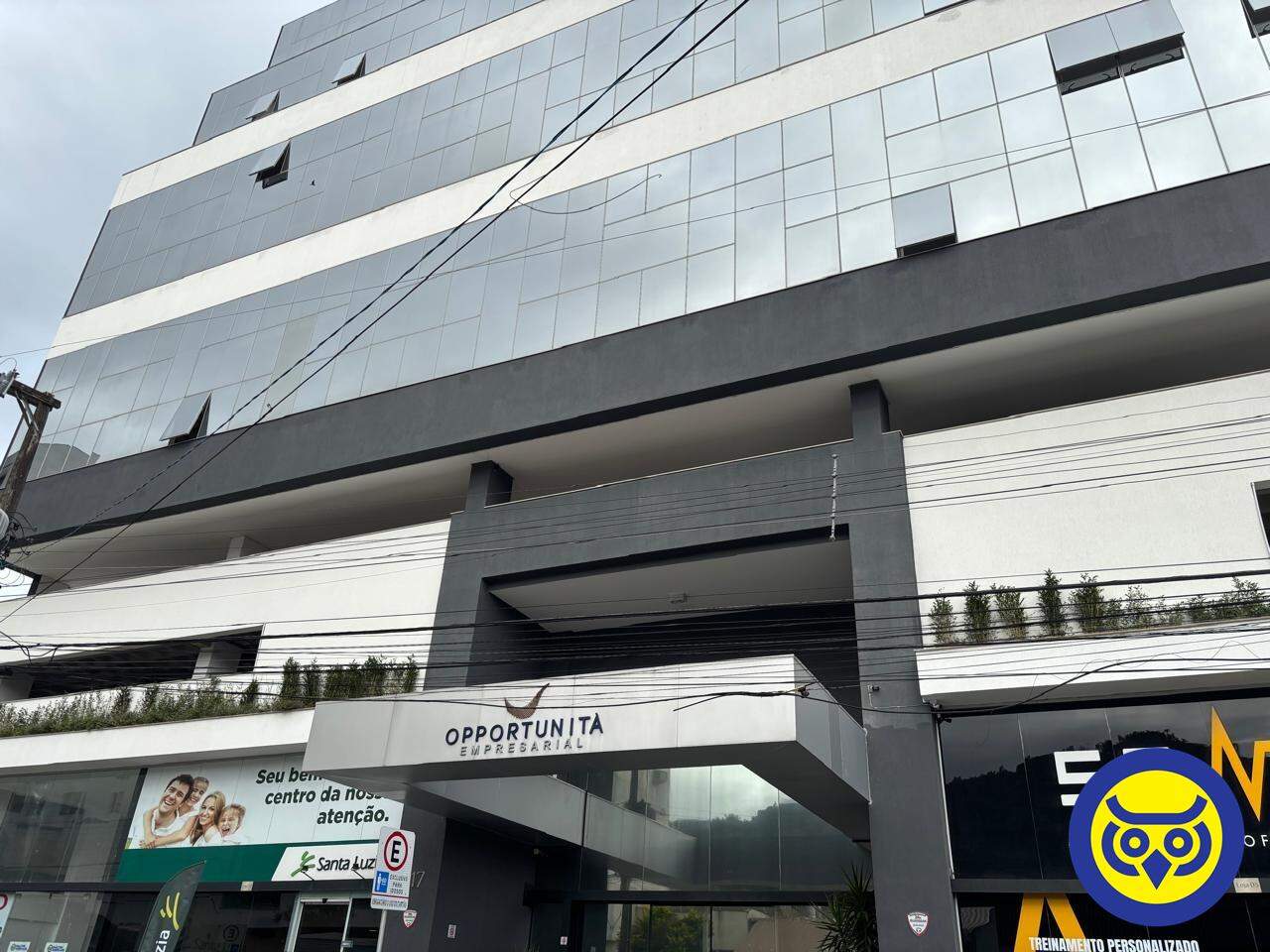 Salas/Conjuntos para aluguel no Saco Dos Limões: 