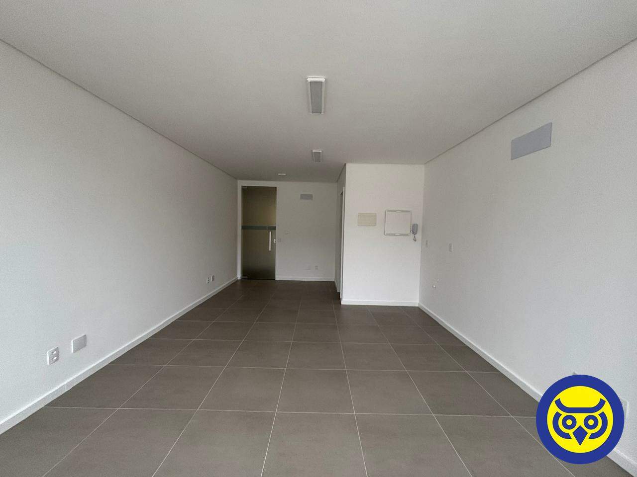 Salas/Conjuntos para aluguel no Saco Dos Limões: 