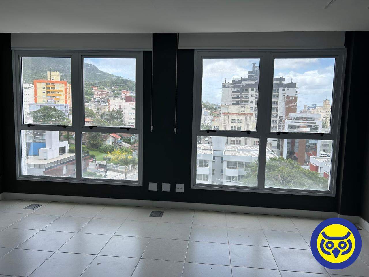 Salas/Conjuntos para aluguel no Trindade: 