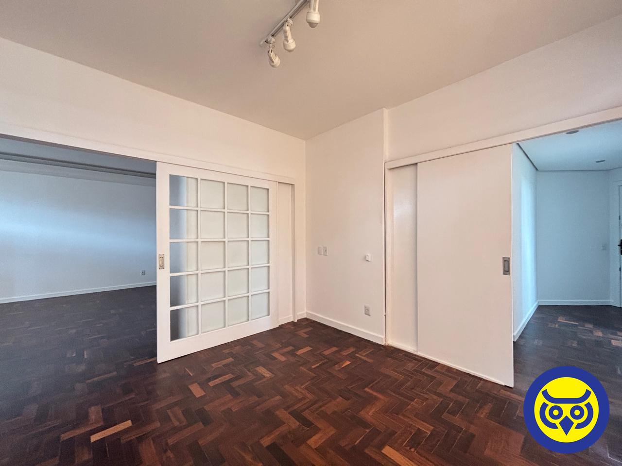 Apartamento para aluguel no Centro: 