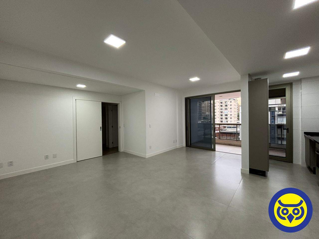 Apartamento para aluguel no Centro: 