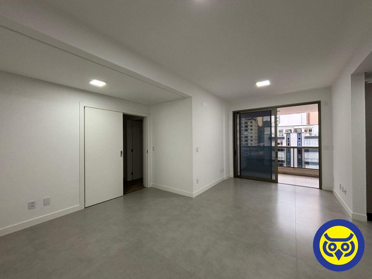 Apartamento para aluguel no Centro: 