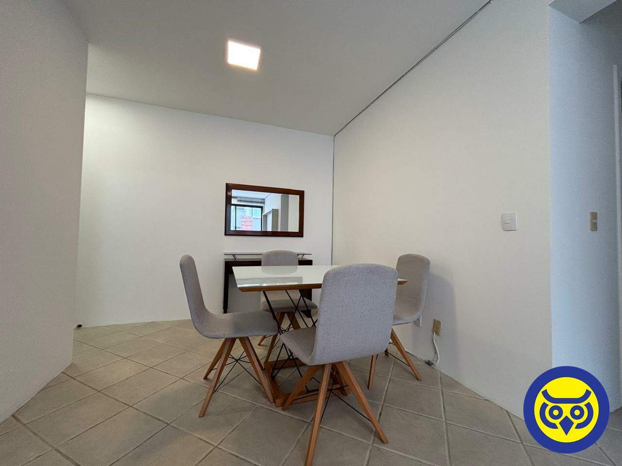 Apartamento para aluguel no Agronômica: 