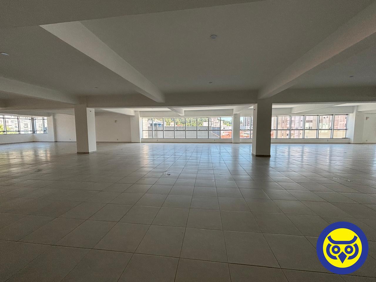 Salas/Conjuntos para aluguel no Trindade: 