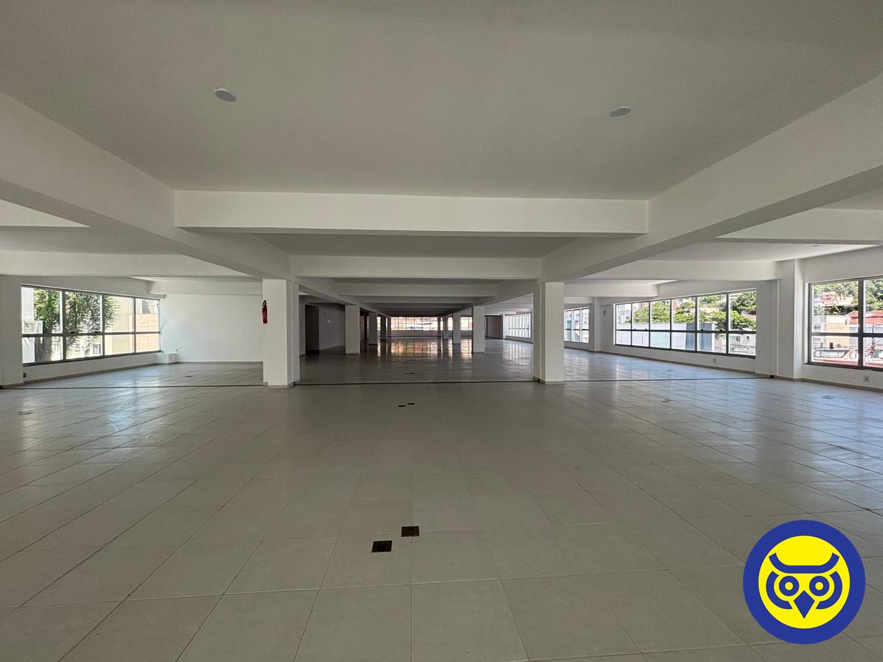 Salas/Conjuntos para aluguel no Trindade: 