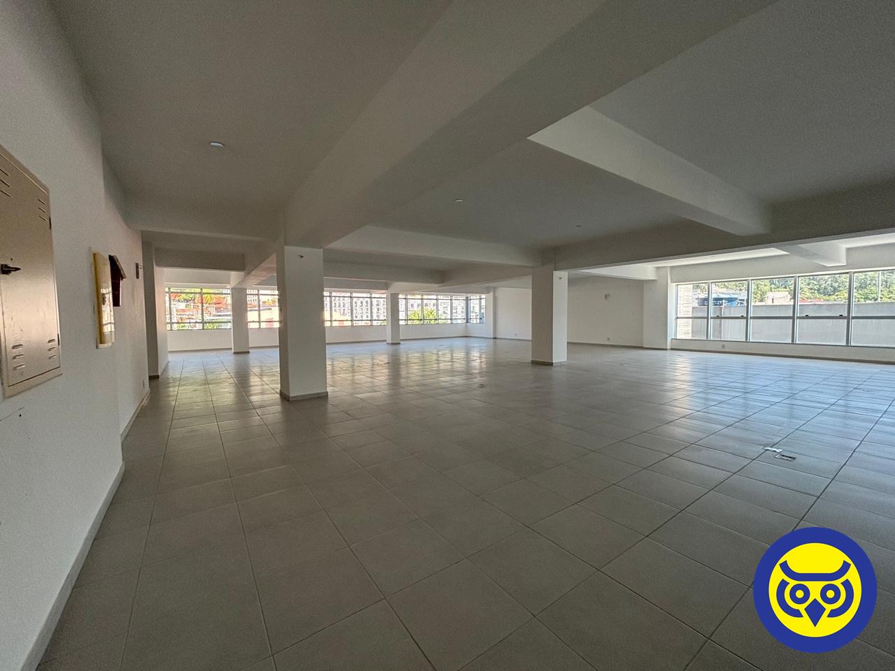 Salas/Conjuntos para aluguel no Trindade: 