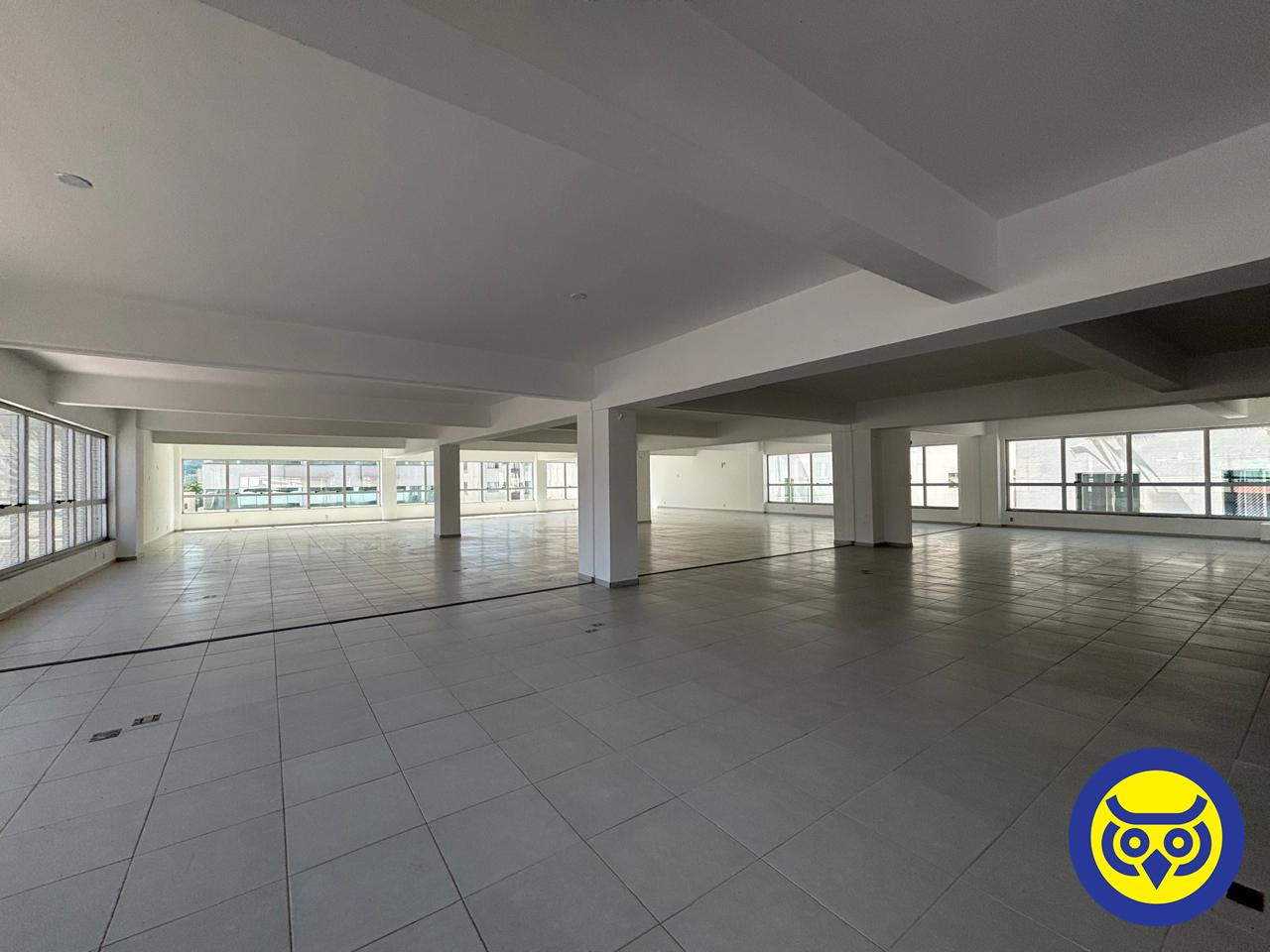 Salas/Conjuntos para aluguel no Trindade: 