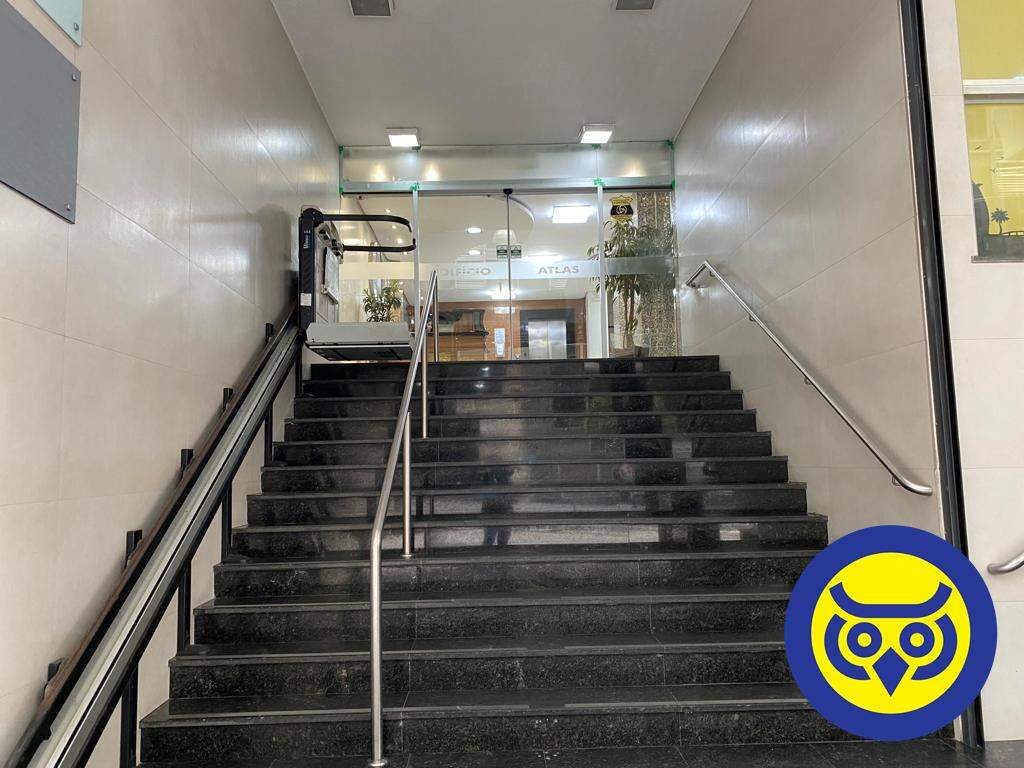 Sala para aluguel no Centro: