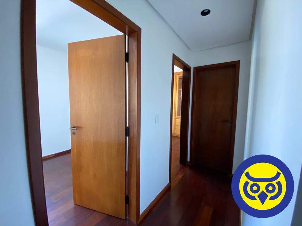 Apartamento para aluguel no Centro: 