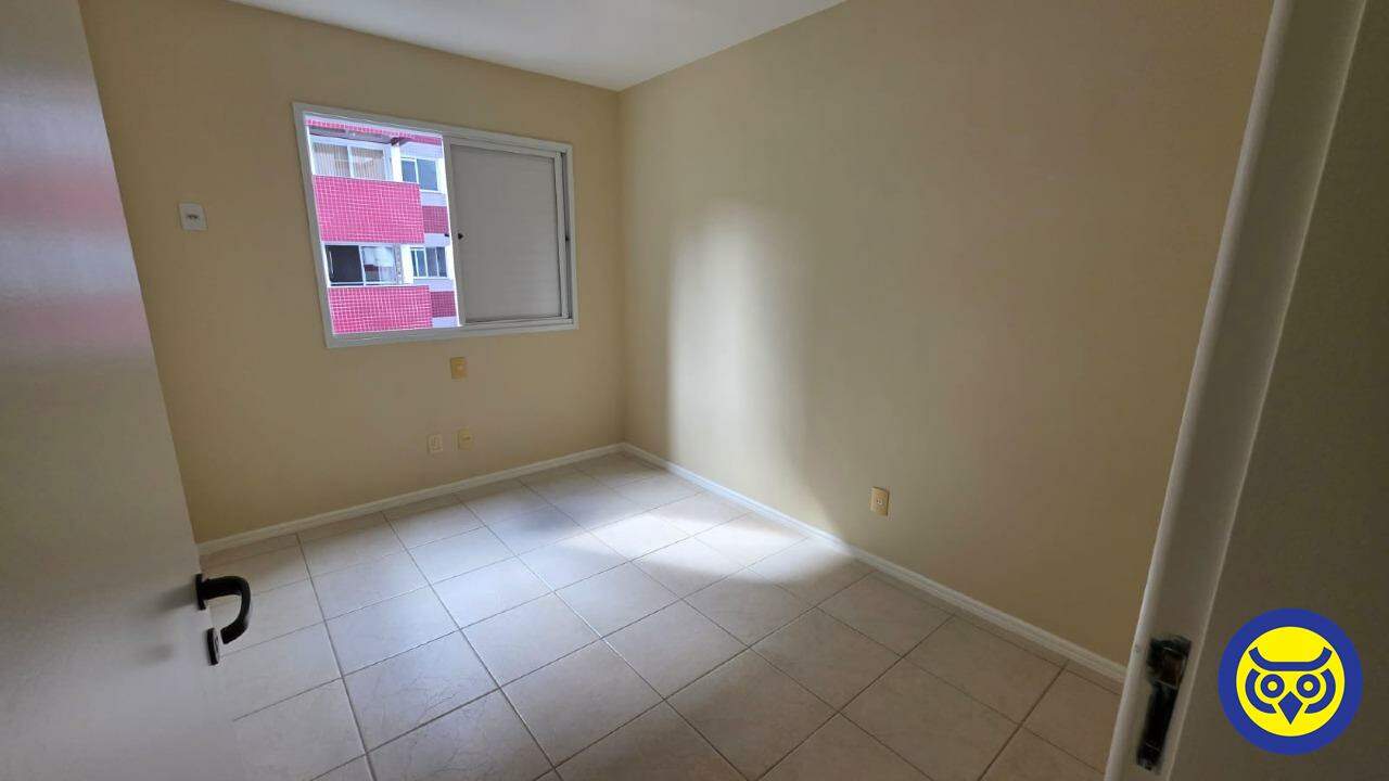 Apartamento para aluguel no Trindade: 