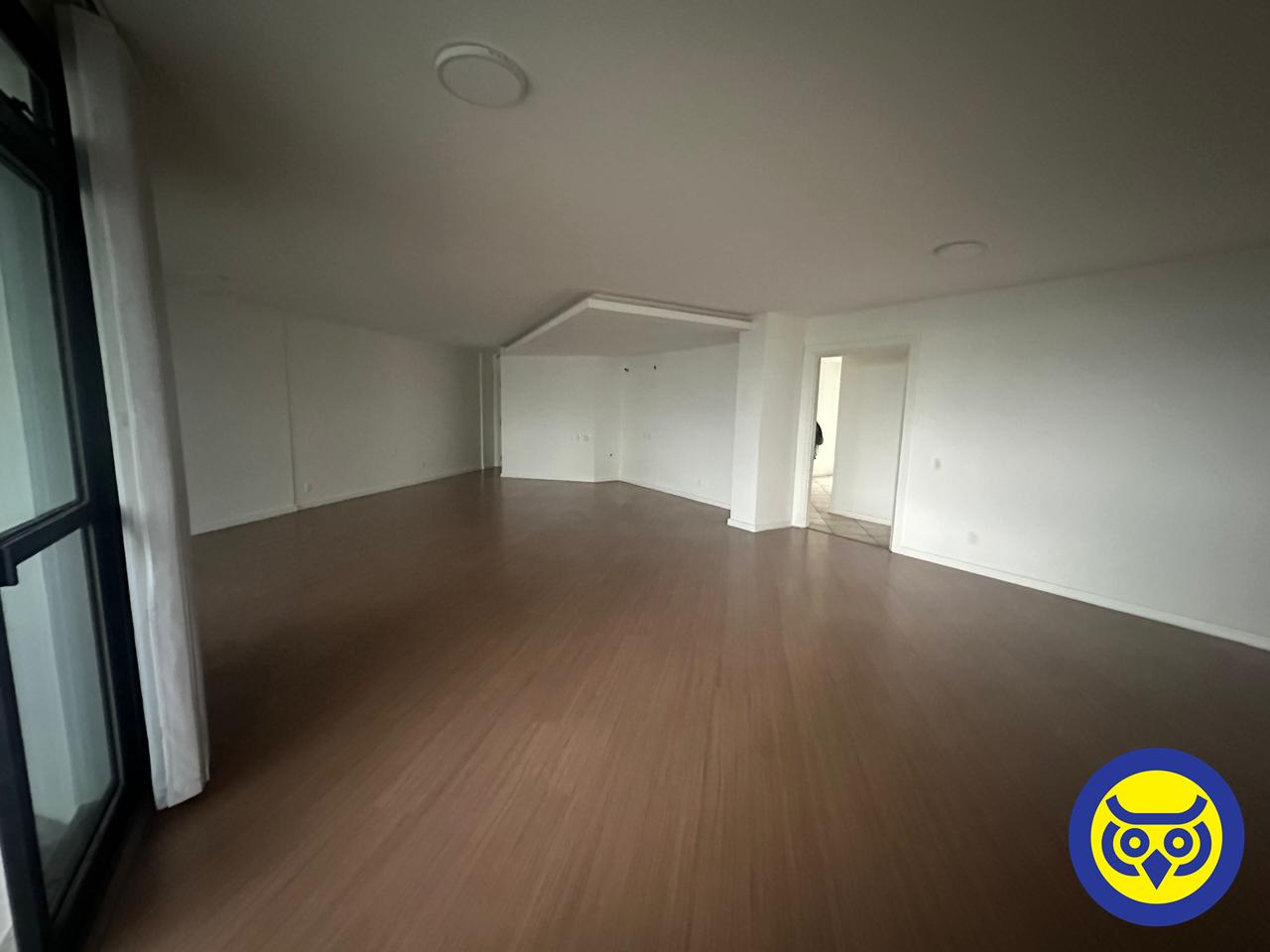 Apartamento para aluguel no Centro: 