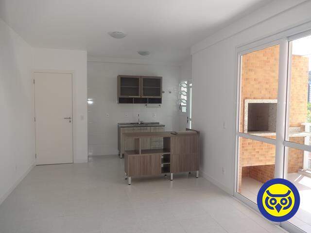 Apartamento para aluguel no Córrego Grande: 