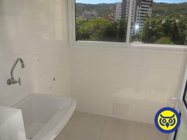 Apartamento para aluguel no Córrego Grande: 