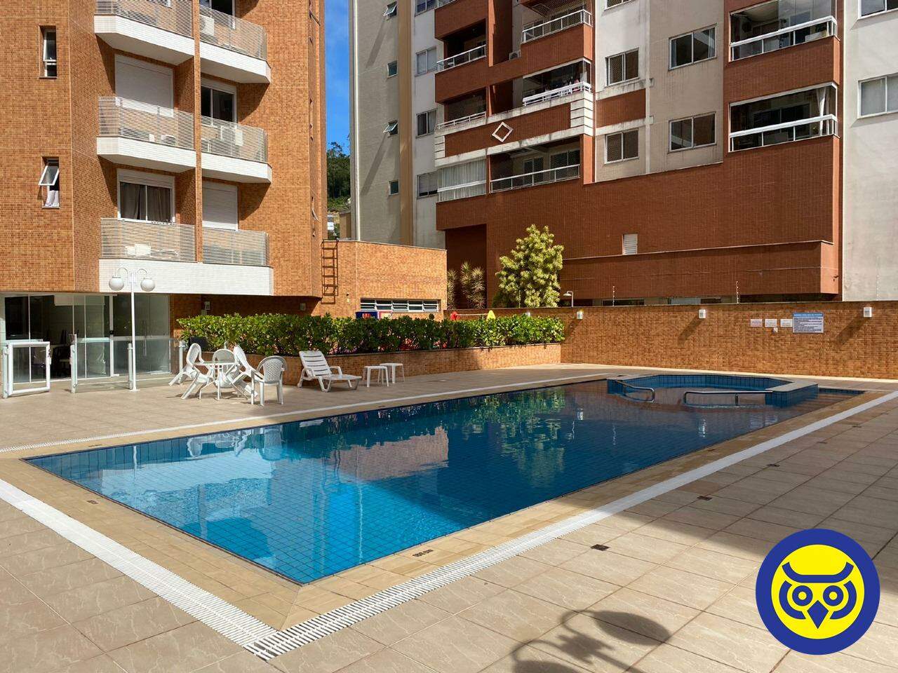 Apartamento para aluguel no Córrego Grande: 