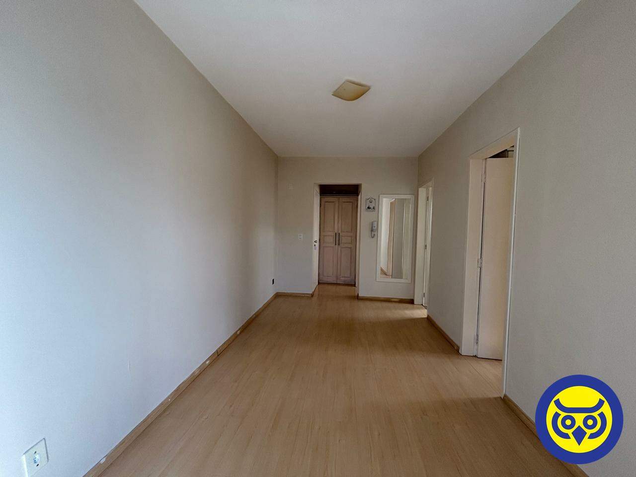 Apartamento para aluguel no Centro: 