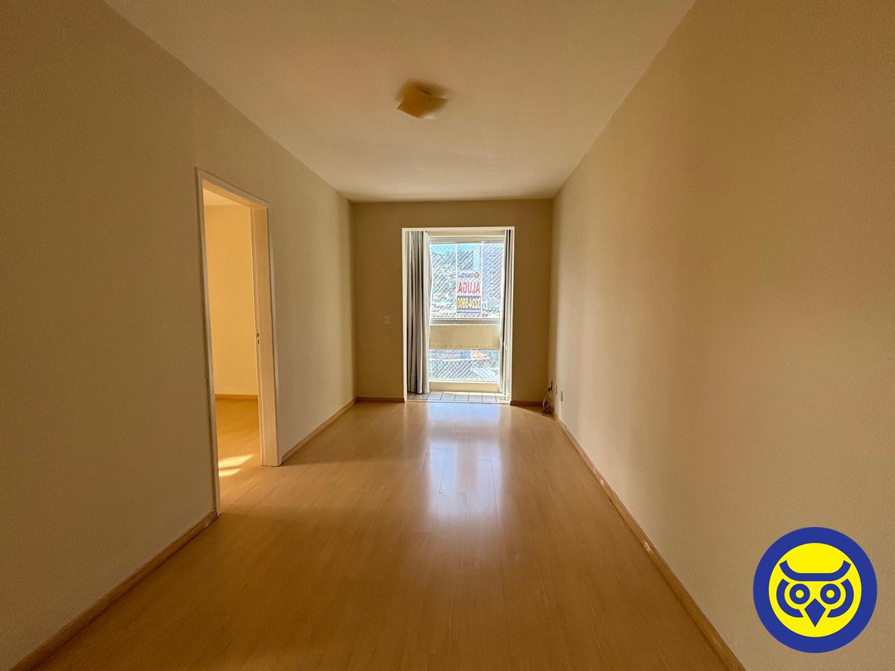 Apartamento para aluguel no Centro: 