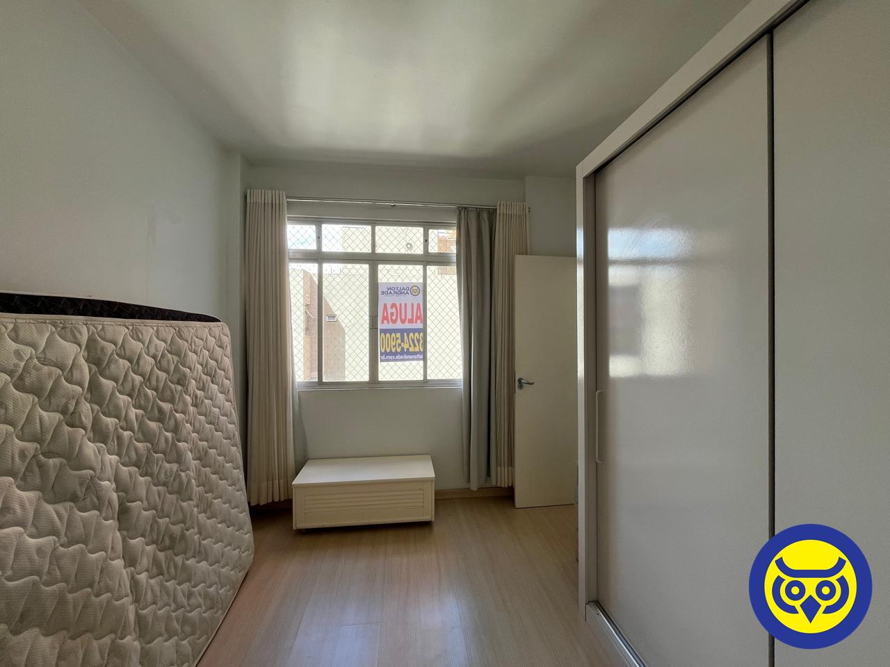 Apartamento para aluguel no Centro: 