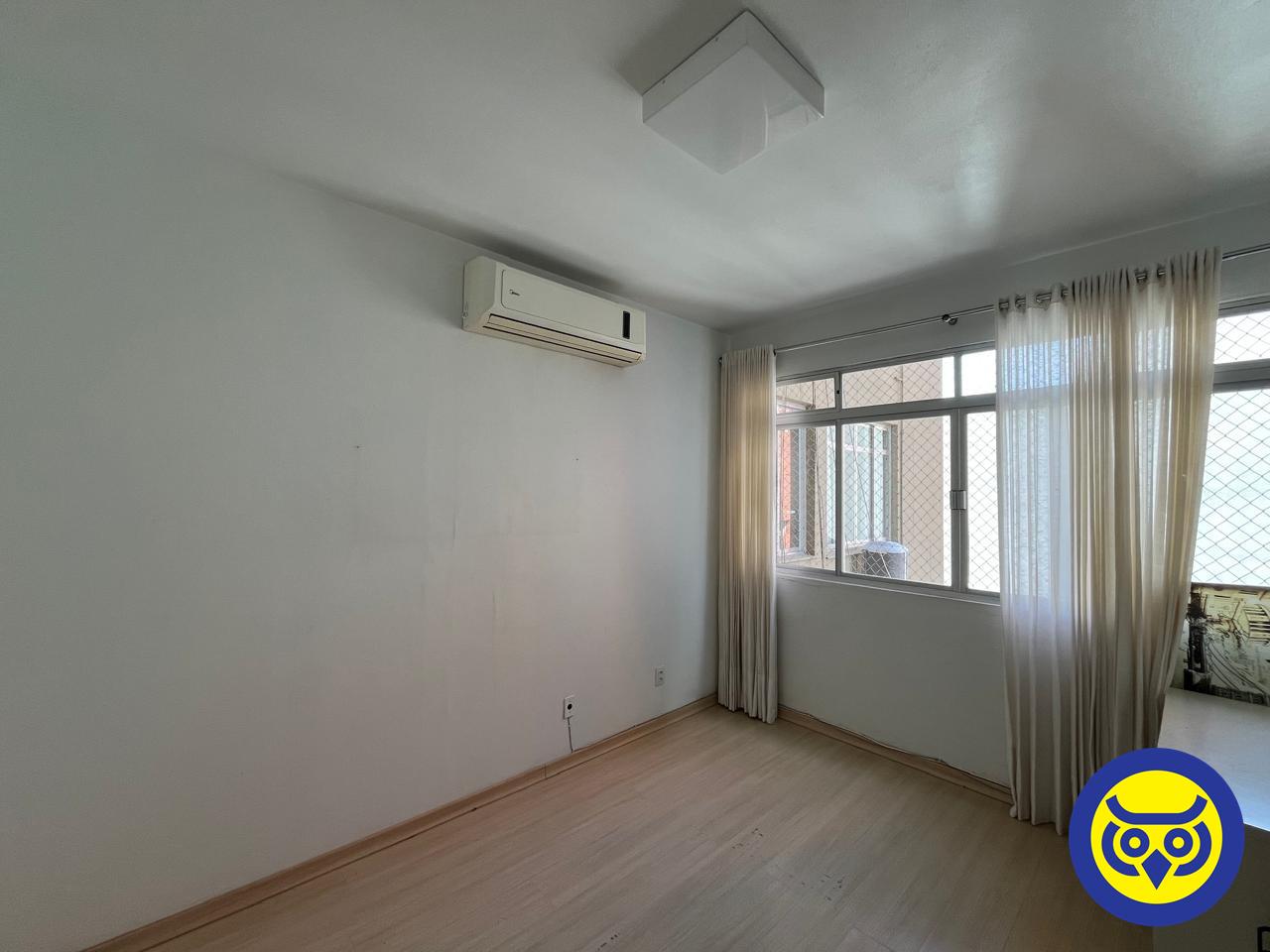 Apartamento para aluguel no Centro: 