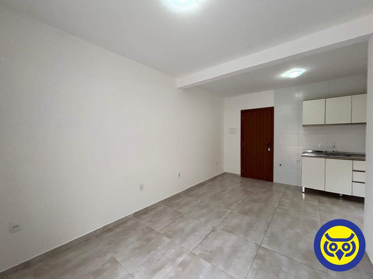Apartamento para aluguel no Saco Dos Limões: 