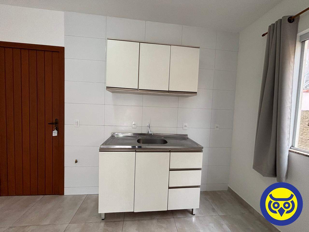 Apartamento para aluguel no Saco Dos Limões: 