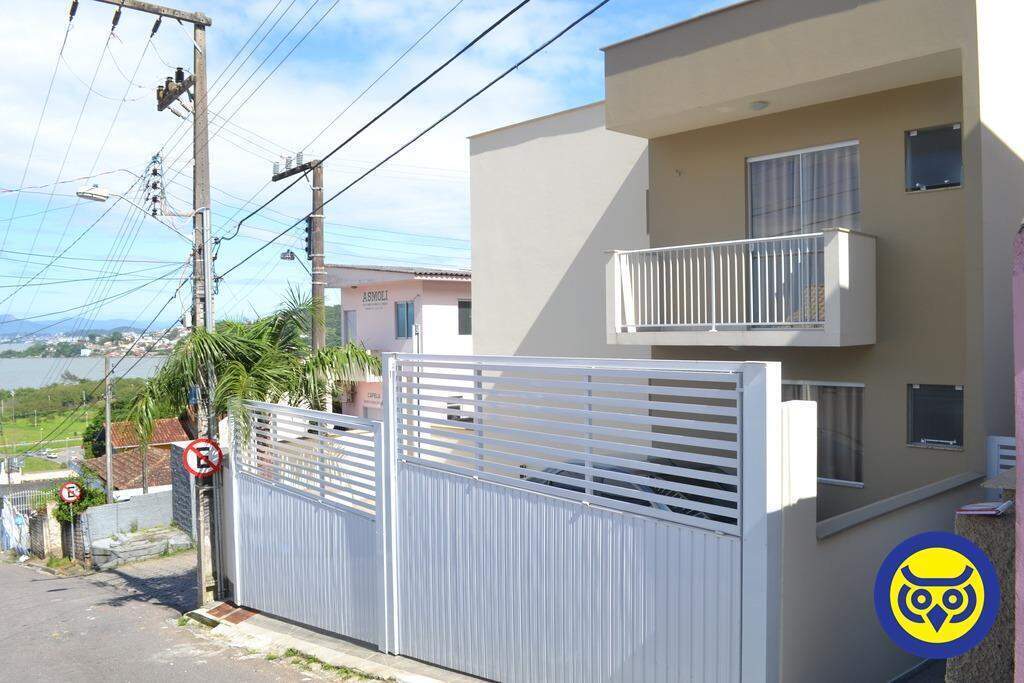 Apartamento para aluguel no Saco Dos Limões: 