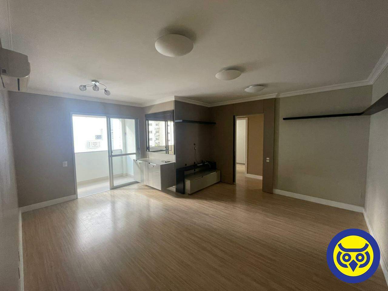 Apartamento para aluguel no Centro: 