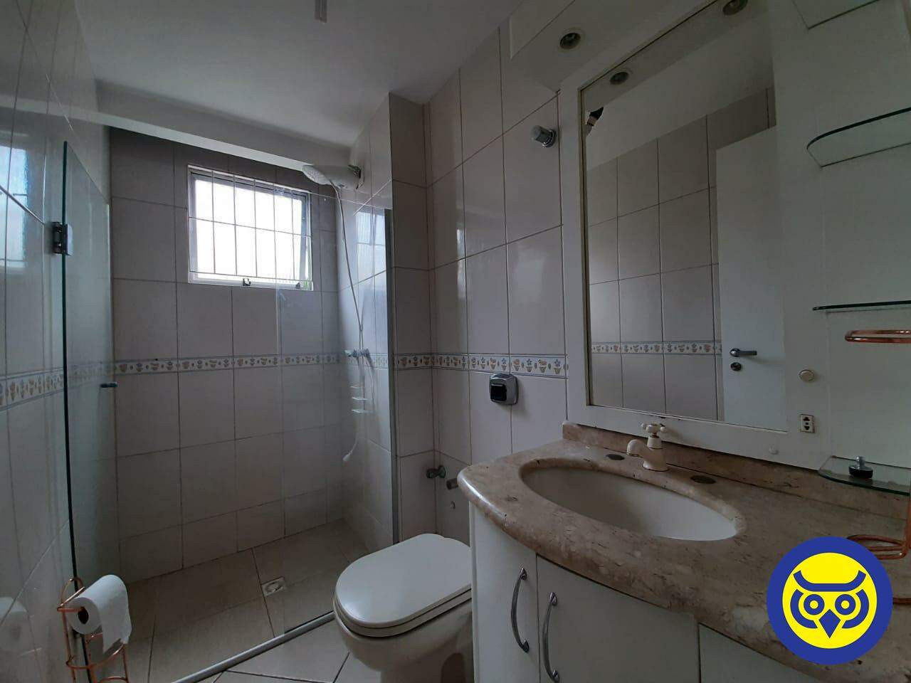 Apartamento para aluguel no Carvoeira: 