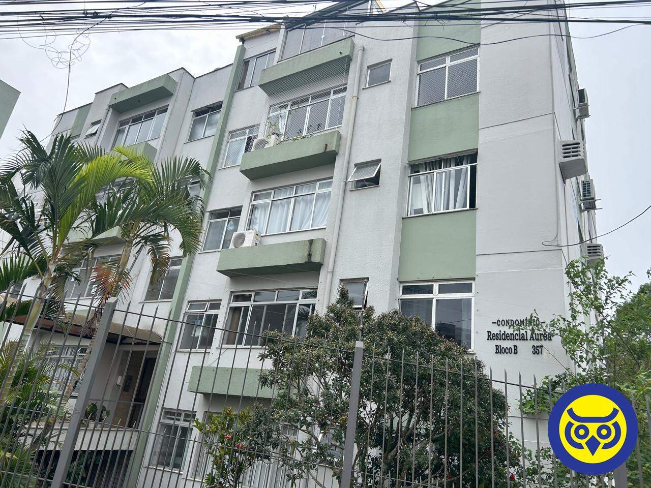 Apartamento para aluguel no Carvoeira: 