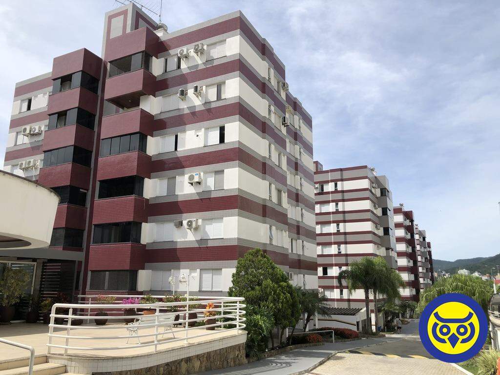 Apartamento para aluguel no Trindade: 