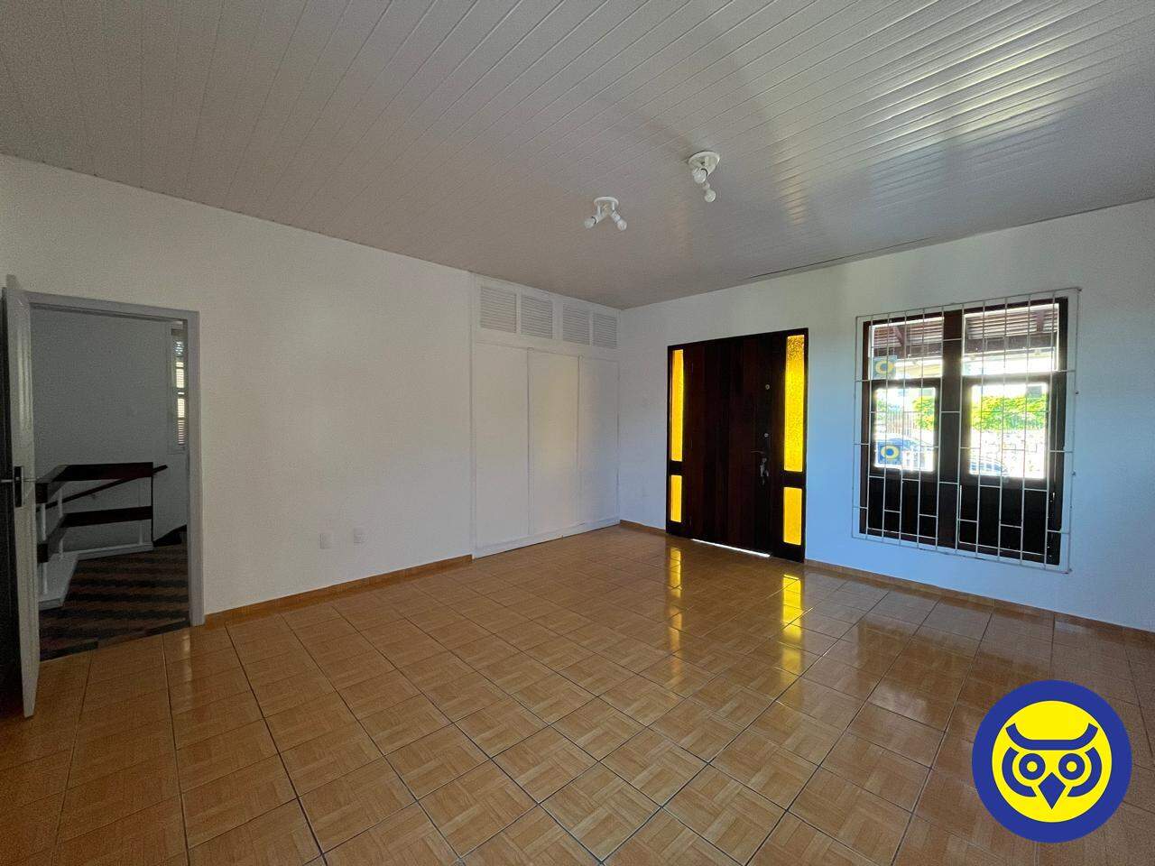 Casa para aluguel no Agronômica: 