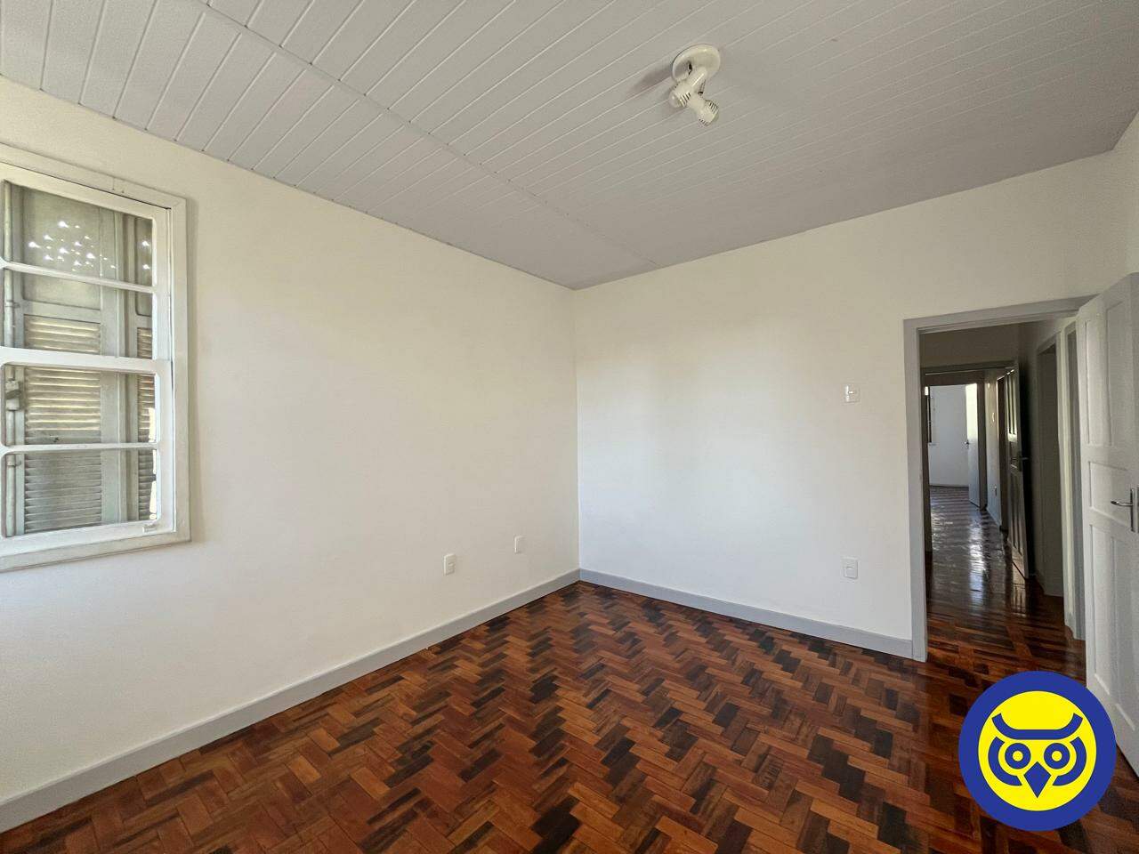 Casa para aluguel no Agronômica: 