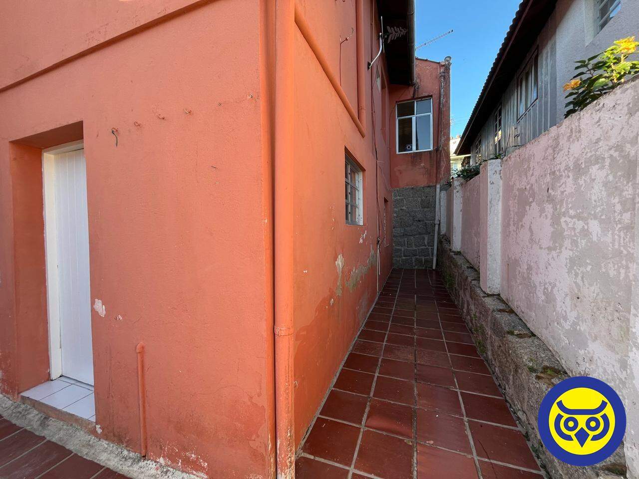 Casa para aluguel no Agronômica: 
