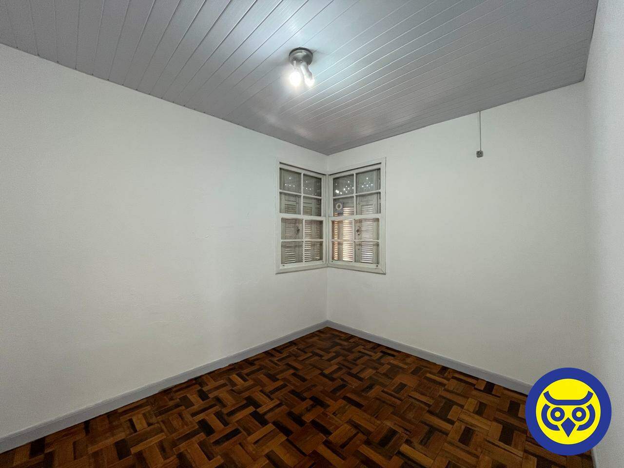 Casa para aluguel no Agronômica: 