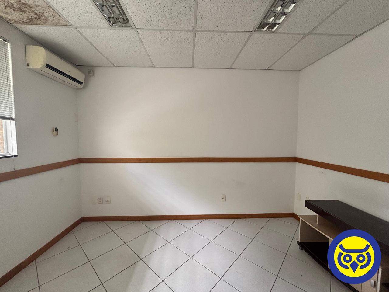 Casa para aluguel no Agronômica: 